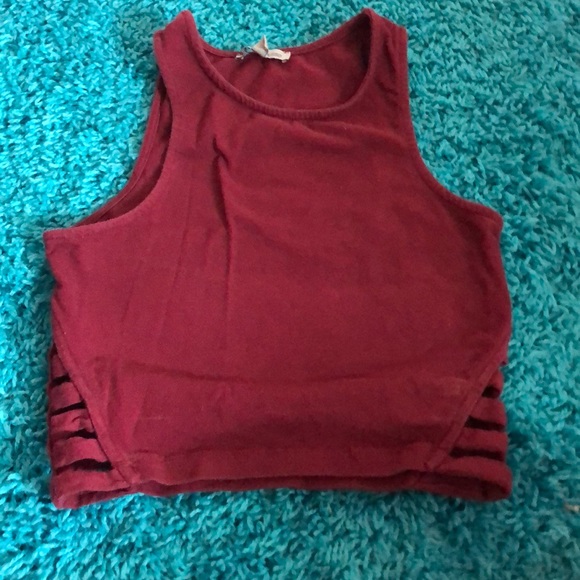 3 crop tops - Picture 5 of 6